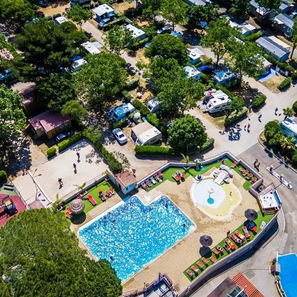 Camping Parc Mogador, hotel in Sanary-sur-Mer