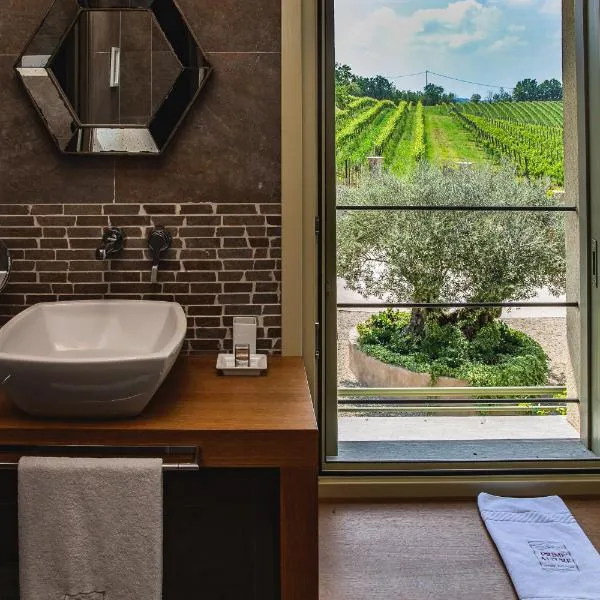 Prime Alture Wine Resort, hotel in Montesegale