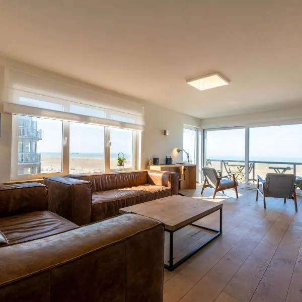 Modern & Large appt (8p.) ocean view & terrace, hotelli kohteessa Zeebrugge