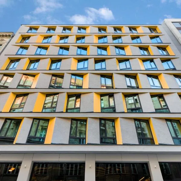 D8 Hotel, готель у Будапешті