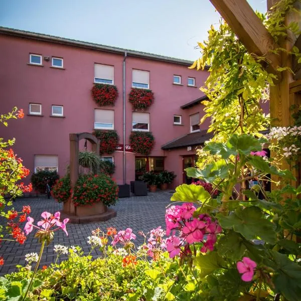 La Clef des Champs - Proche Colmar, hotel en Biesheim