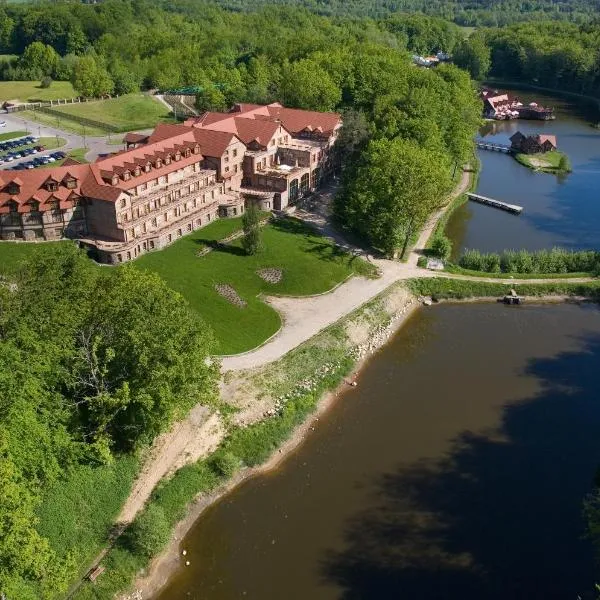 Dolina Charlotty Resort&Spa, hotel in Słupsk