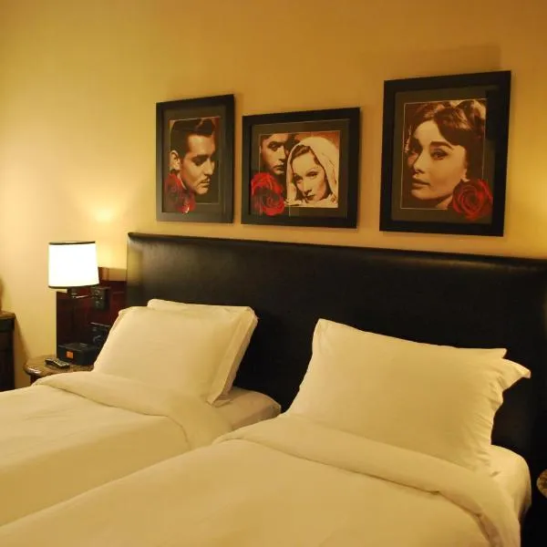 Washington Square Hotel, hotel in New York