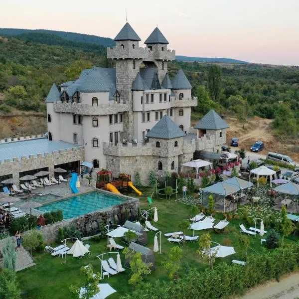 Royal Valentina Castle, hotell i Ognyanovo