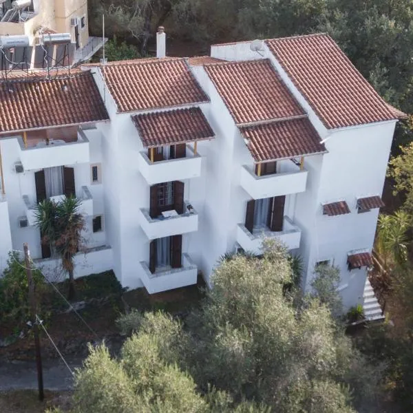 Viesnīca Corfu Room pilsētā Áyioi Dhéka