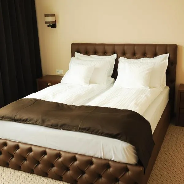 Vine Rooms, hotel en Oradea