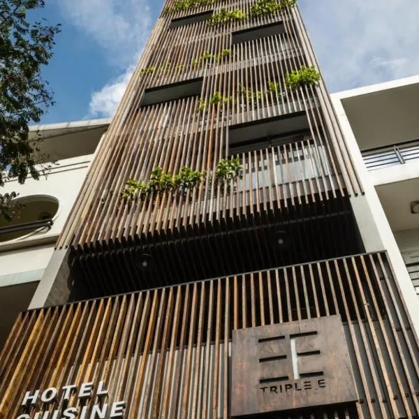 Triple E Hotel Fine Art Museum, hotel u Ho Chi Minhu