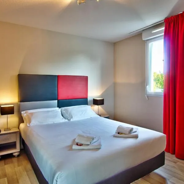 Adonis Hotel Bayonne, хотел в Ayherre