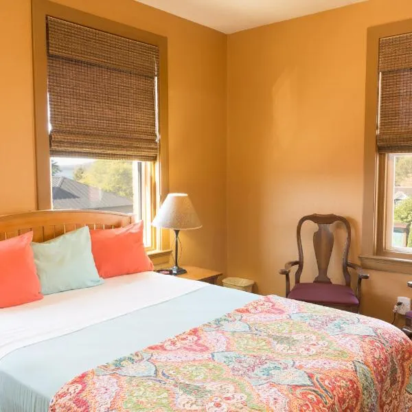 Hotel Cathlamet โรงแรมในCathlamet