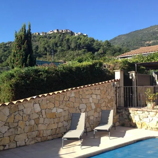 appartement en rez de villa, hotel in Saint-Martin-du-Var