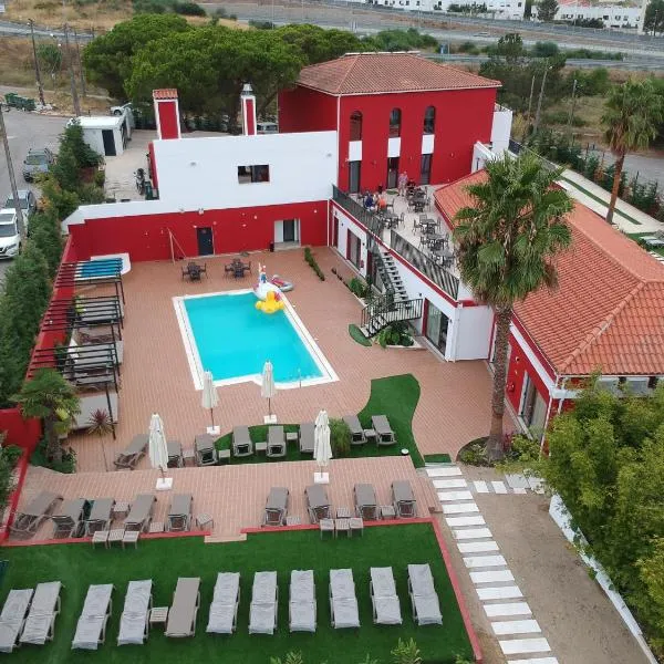 Viesnīca Villa 3 Caparica - Lisbon Gay Beach Resort pilsētā Šarneka