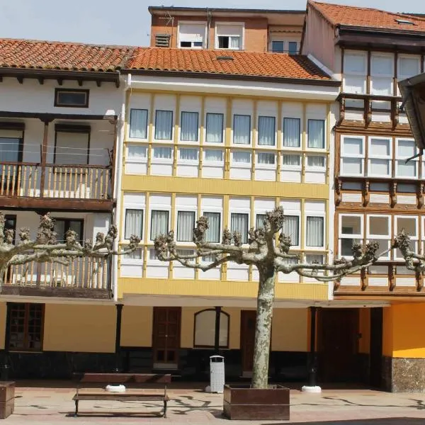 Crisol Plaza, hotel in Ampuero