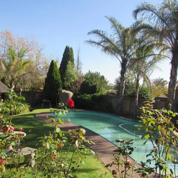 Oasis Of Life Guest House, hotel en Witbank