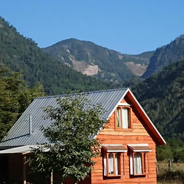 Coñaripe Kuyen Mapu Cabañas, hotel di Coñaripe