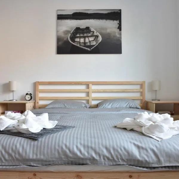 Apartmany U Letiste, hotel v destinaci Pardubice