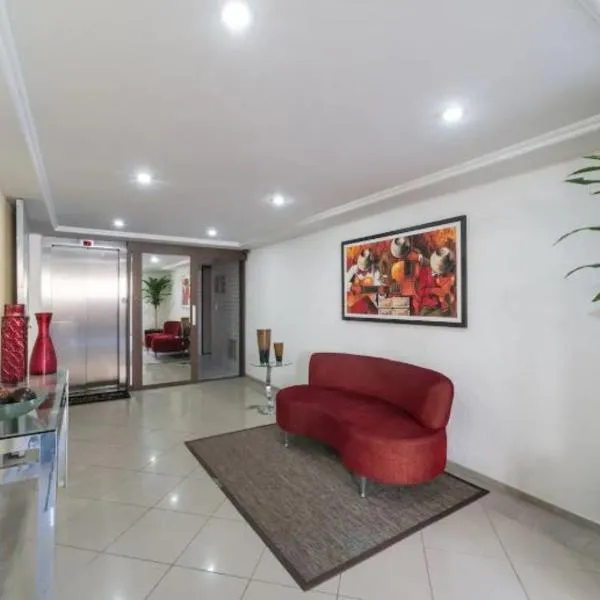 Luxuoso Quarto E Sala Mobiliado