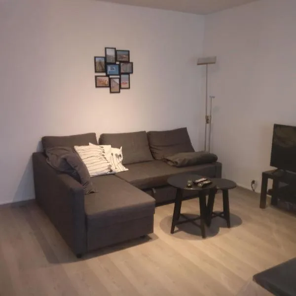 Wenduine op zeedijk, hotel en Wenduine