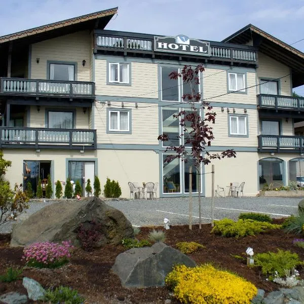 Heron's Landing Hotel, hotel em Campbell River