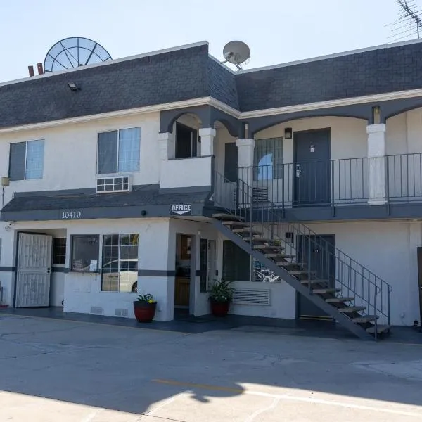 Value Inn Bellflower、ベルフラワーのホテル