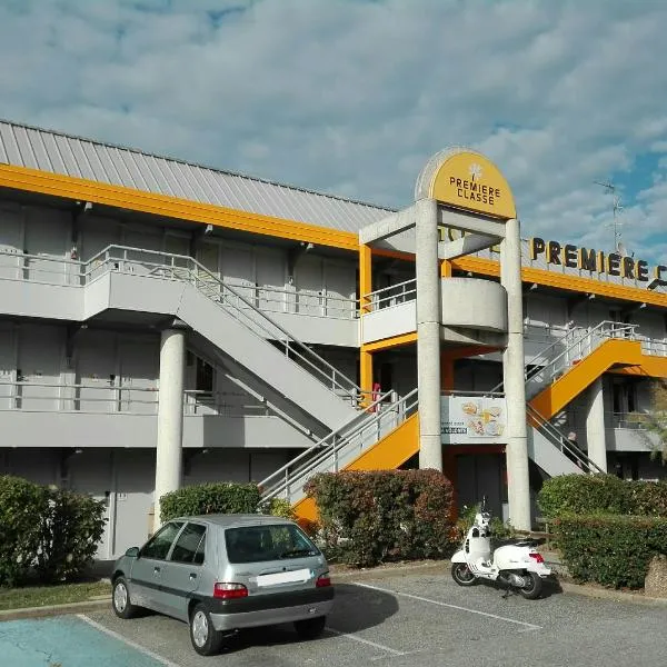 Premiere Classe Grenoble Sud - Gieres Universite, hotel in Bresson