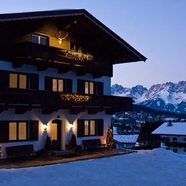 Pension Feiersinger, hotel v Kitzbuhelu