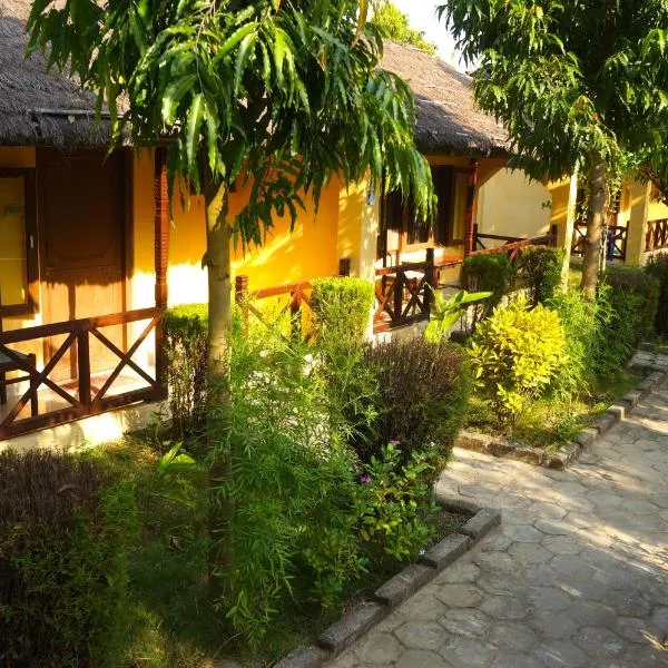Mr. B's Place, hotel v destinaci Bhurkīā