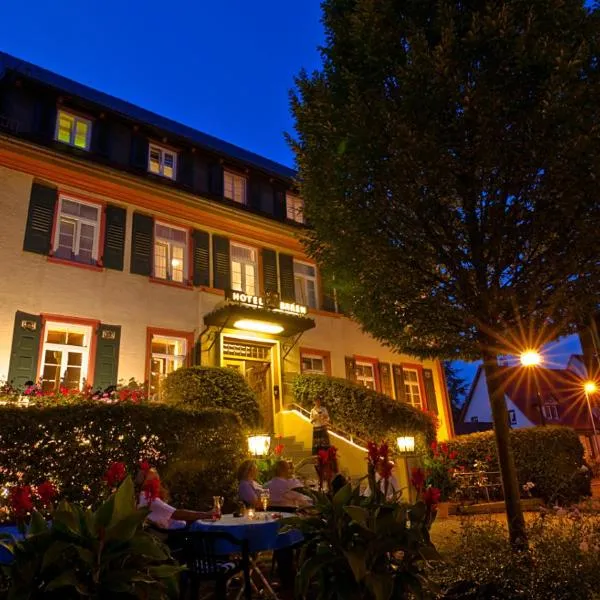 하우젠옵페레나에 위치한 호텔 Hotel Bären Trossingen