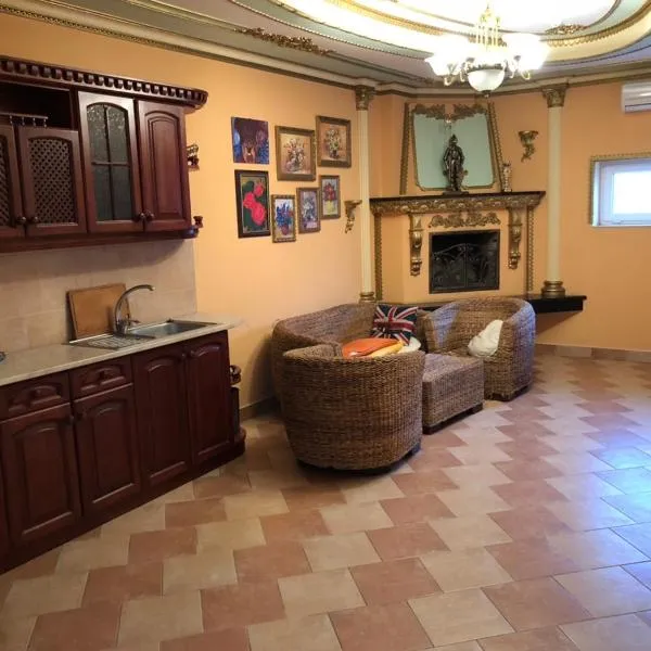 Hotel Nikolet, hotel v Mukačevu