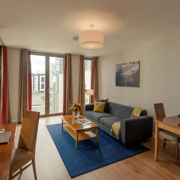 PREMIER SUITES Dublin, Sandyford, hotel v destinaci Sandyford