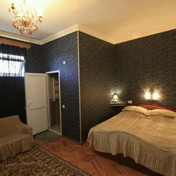 Guesthouse Raisa – hotel w mieście Kvareli