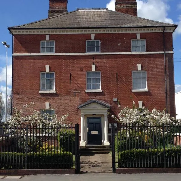Peel House Apartments - Contractor Friendly, hotel a Burton upon Trent