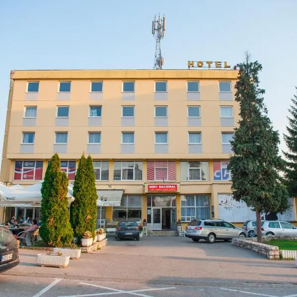 Prenoćište "NACIONAL", hotel en Lužani