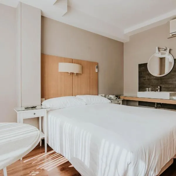 Hotel Isasa, hotell i Logroño