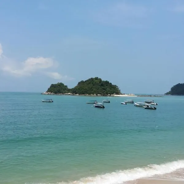 Pangkor Bay View Beach Resort, hotel en Pangkor