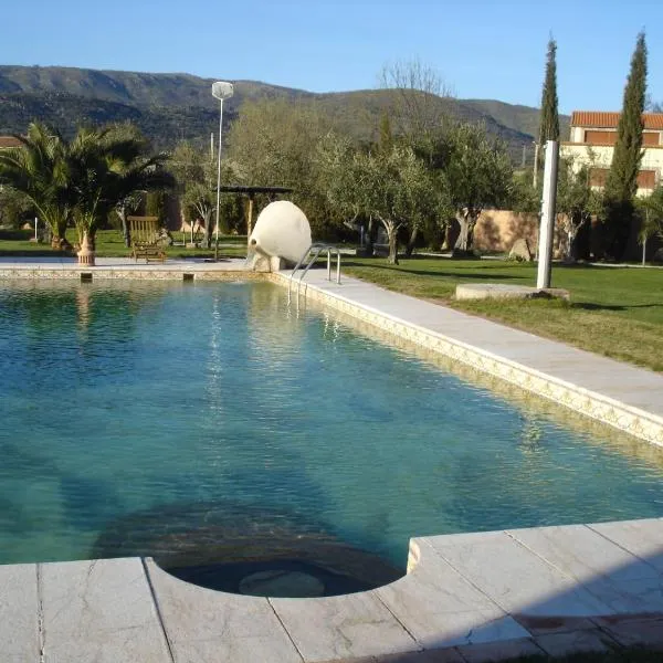 Posada Tresmentiras, hotel v destinaci Aldeanueva del Camino