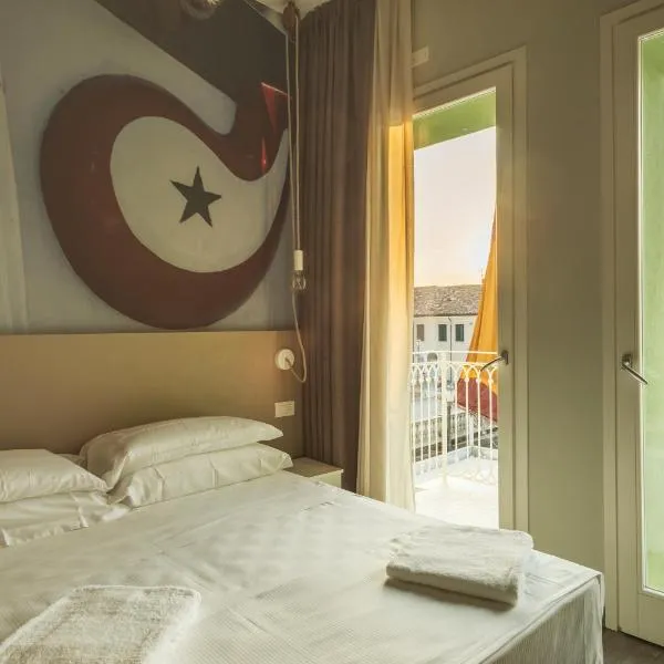 porto canale b & b, hotel v destinaci Cesenatico