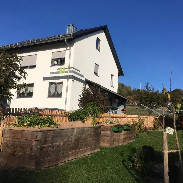 Ferienwohnung an der Linde, hotel v destinaci Bischofsheim an der Rhön