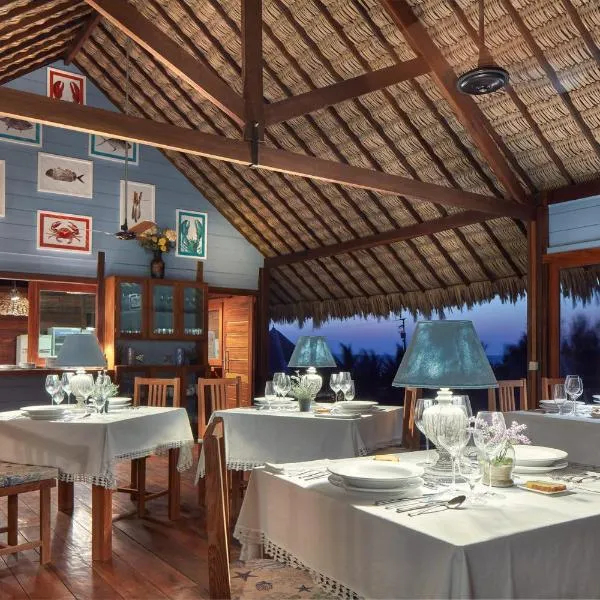 Baía das Caraúbas, hotel v destinaci Camocim