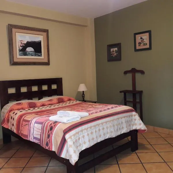 Hostal Tambo Colorado، فندق في بيسكو