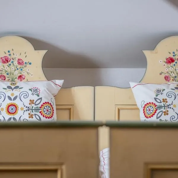 Casa Kraus, hotel v destinaci Criţ