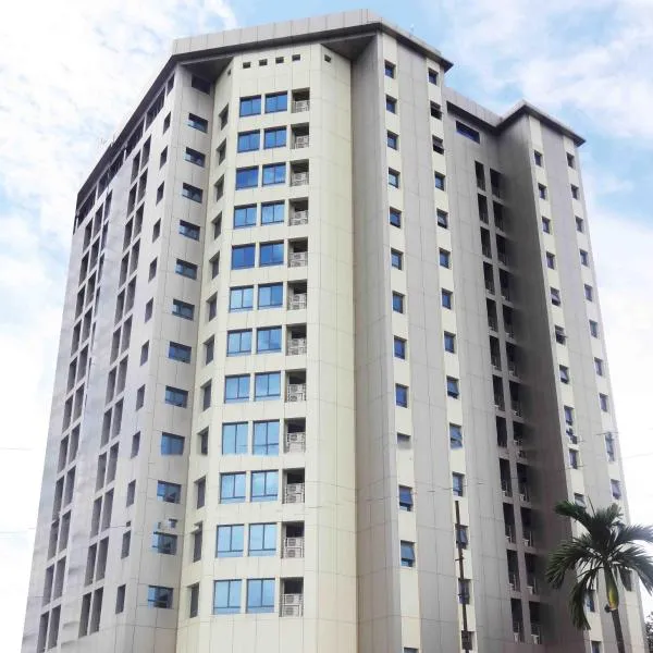 Hotel La Falaise Bonapriso, hotel in Douala