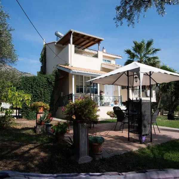 Sunny Garden villa, Hotel in Plataria