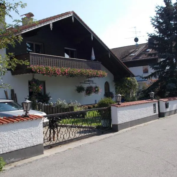 Karl-Stieler-Straße, Hotel in Bruckmühl