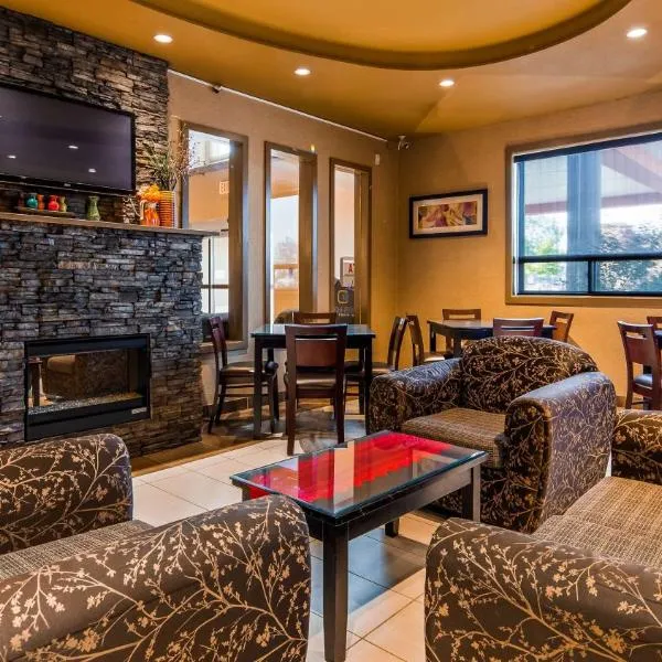 Best Western Estevan Inn & Suites, hotel v destinaci Estevan