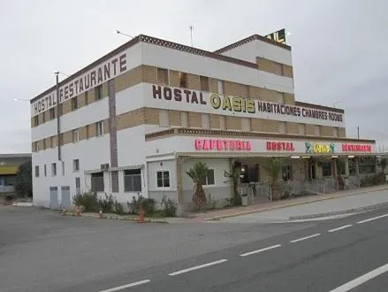 Hostal Oasis, hotel en Alcarraz
