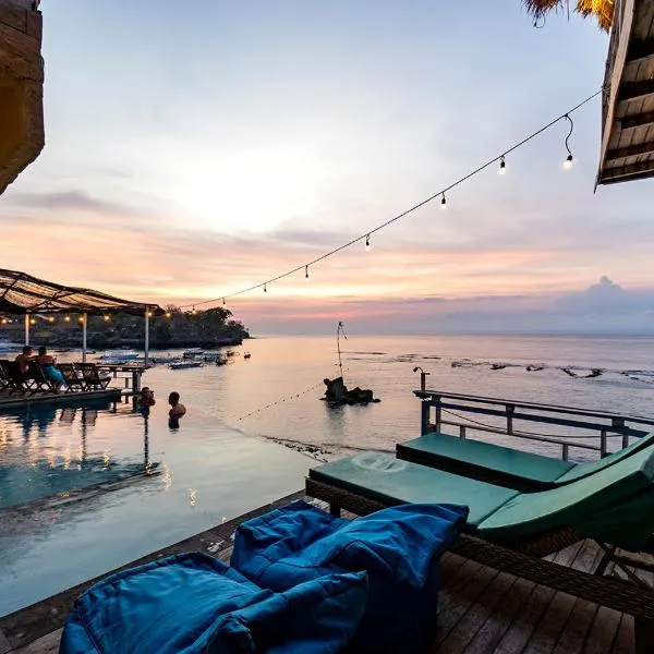 Mushroom Beach Bungalows, hotell sihtkohas Nusa Lembongan