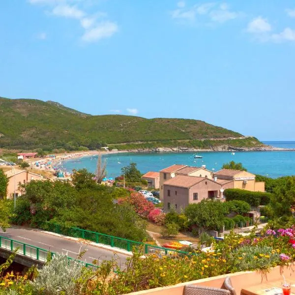 Hotel Macchia e Mare, hotel v destinaci Pietracorbara