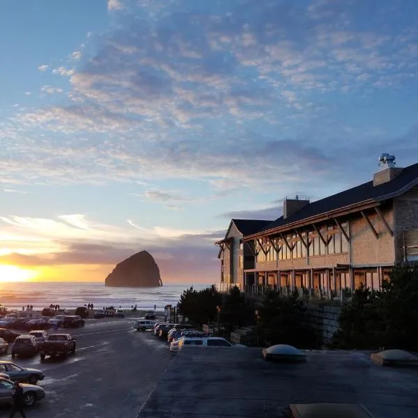 Headlands Coastal Lodge & Spa, hotell i Pacific City