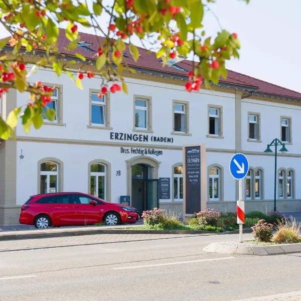 Bahnhof-Erzingen, hotel, coffee & more, ξενοδοχείο σε Eggingen