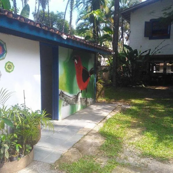 Hostel Terra das Tribos, hotel v destinaci Ubatuba